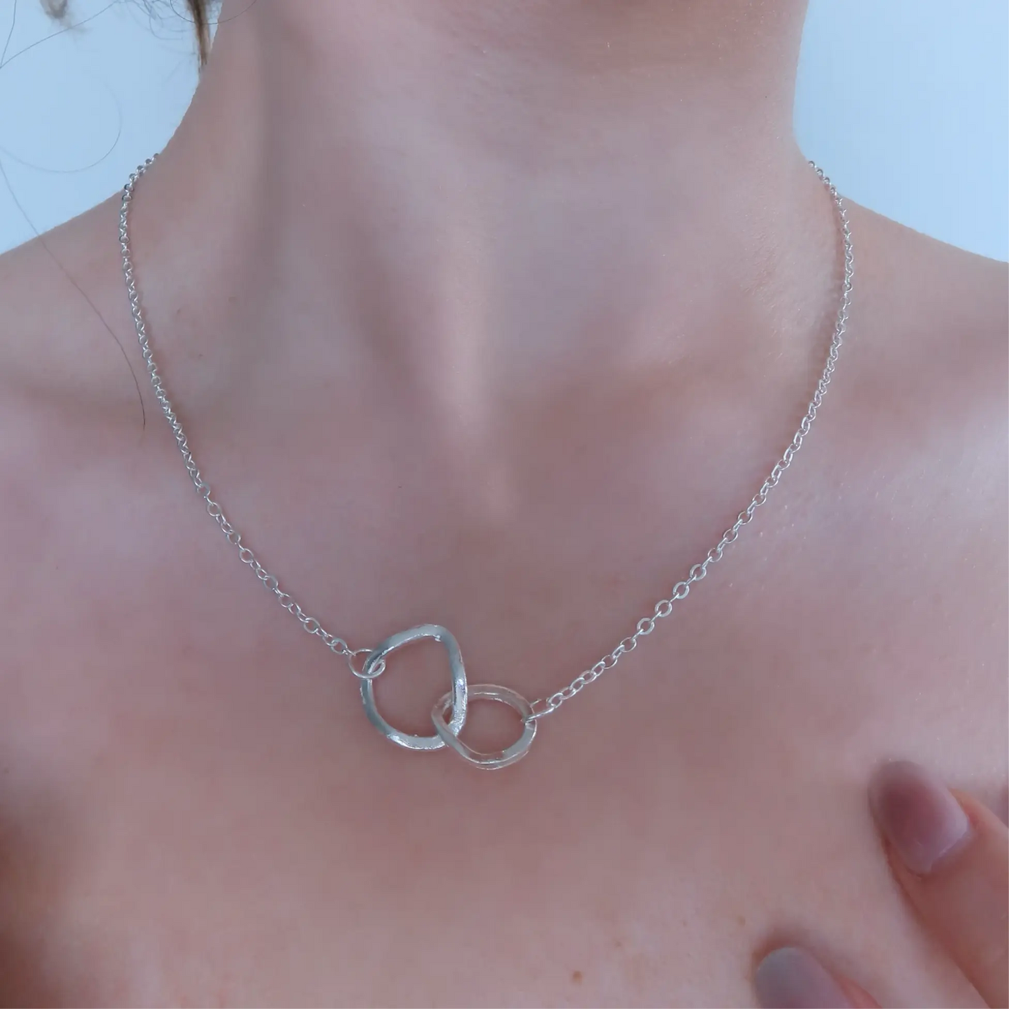 Collar cupé