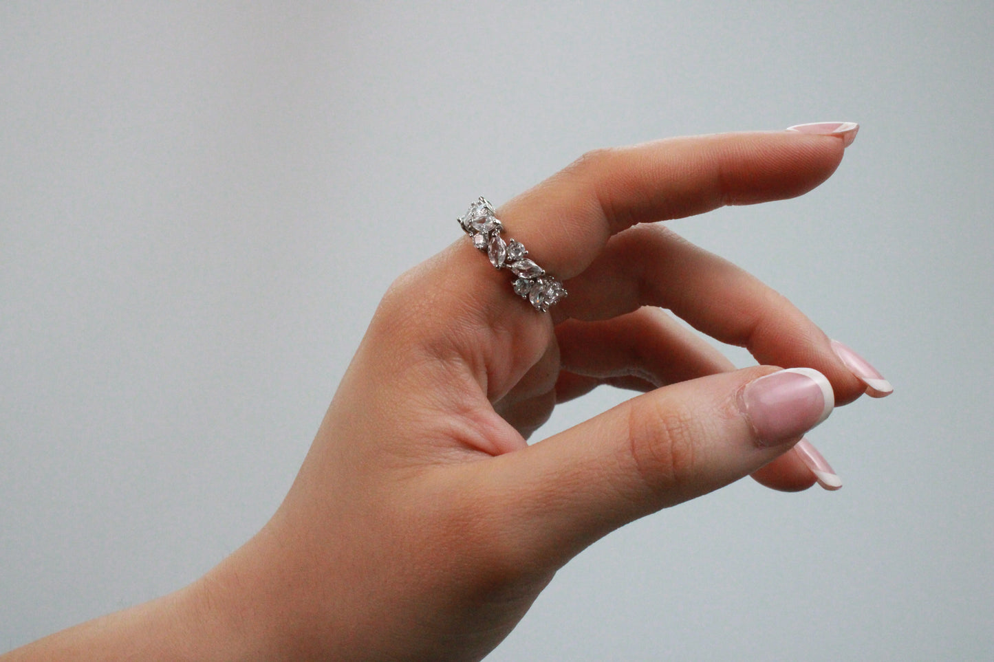 Anillo de hiedra